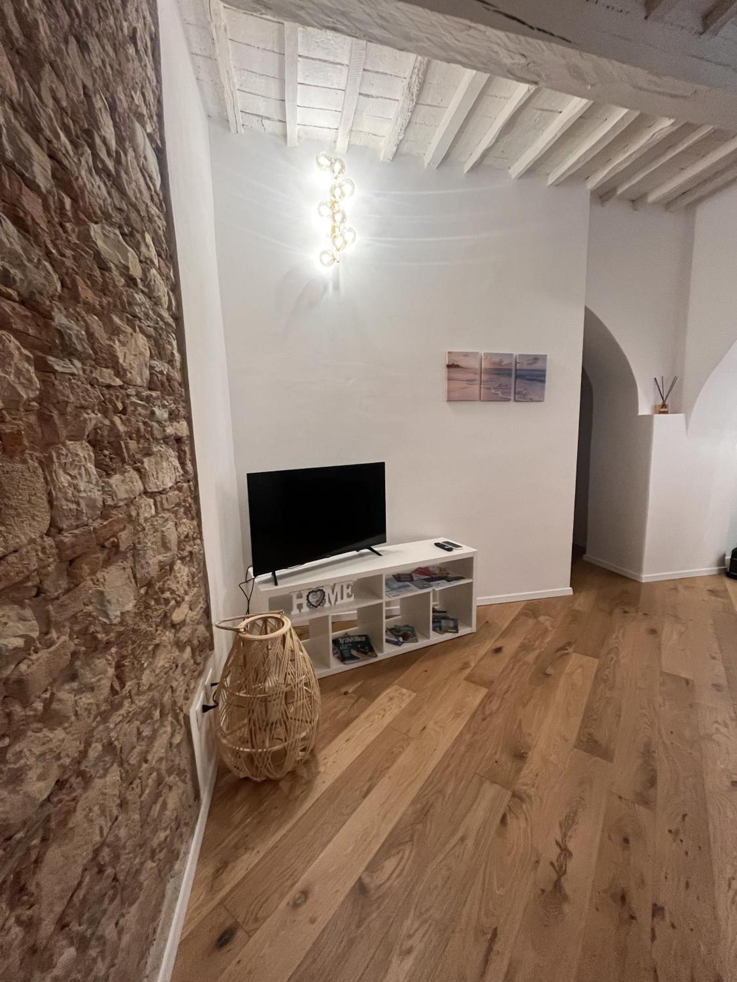 Luxury Apartment Centro Storico Piombino Exterior foto