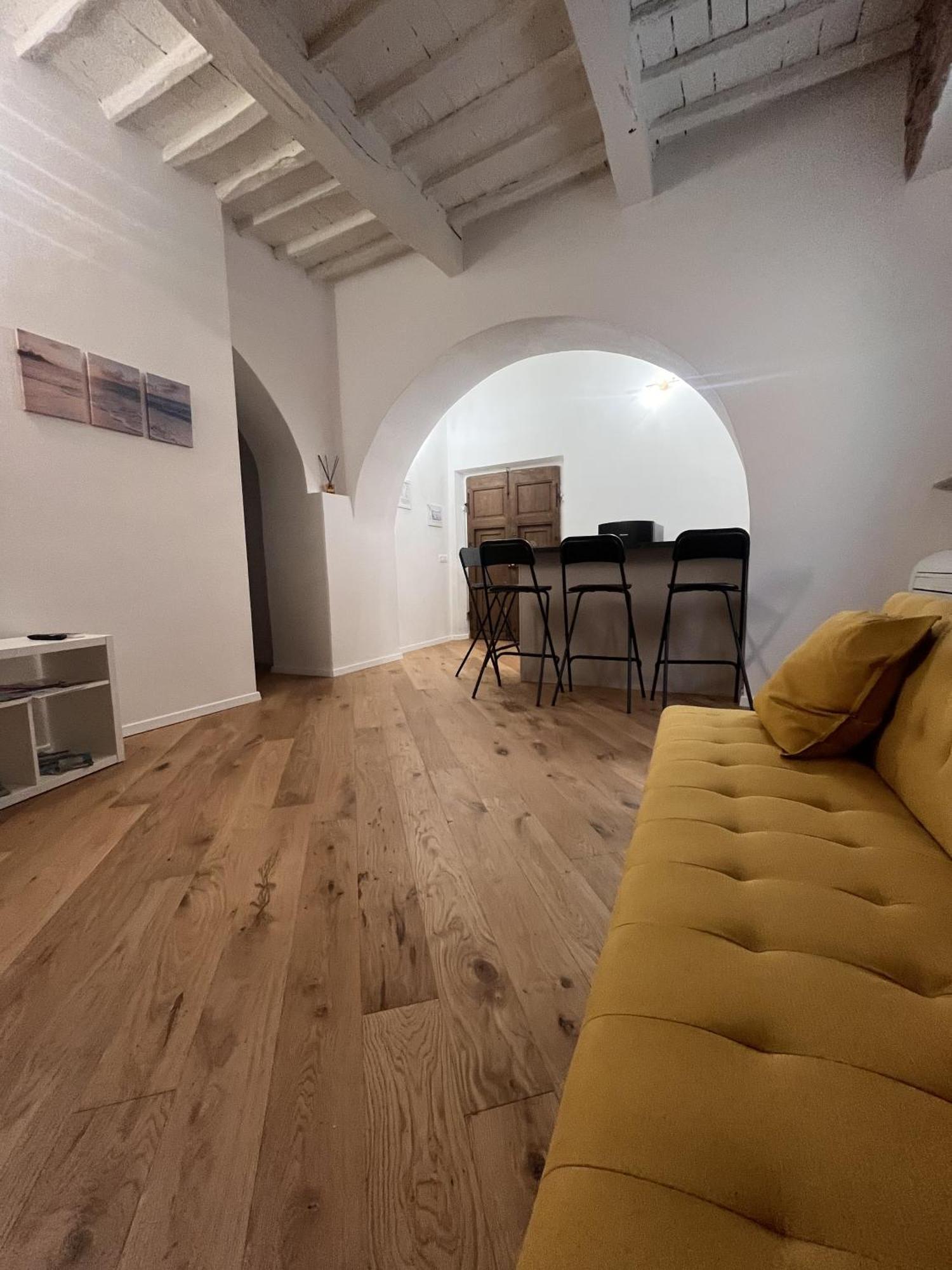Luxury Apartment Centro Storico Piombino Exterior foto